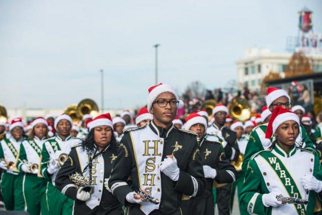 Dominion Christmas Parade 2016